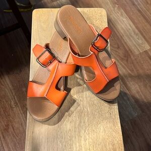 BareTraps Gwenney heeled orange sandals